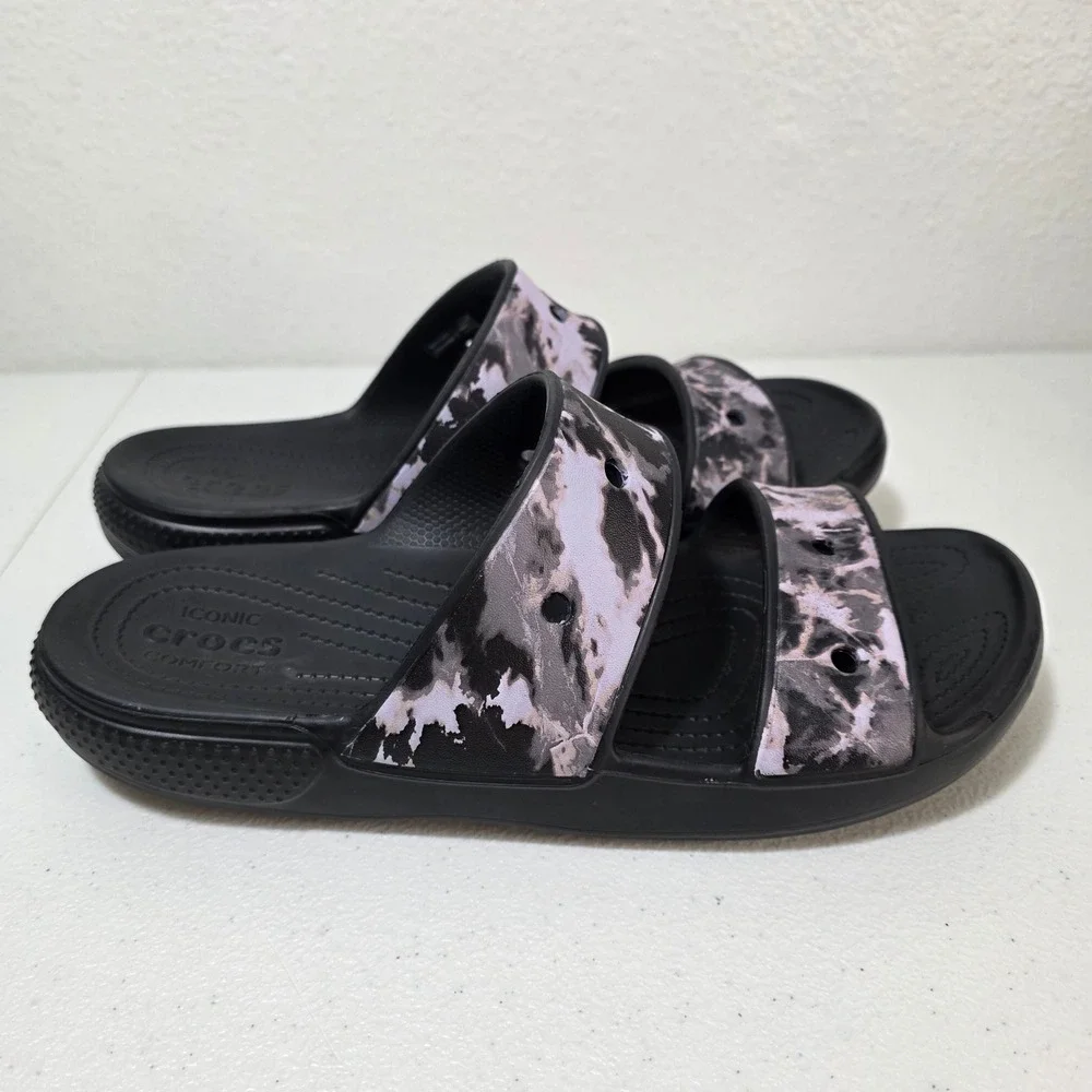 CROCS classic sandals